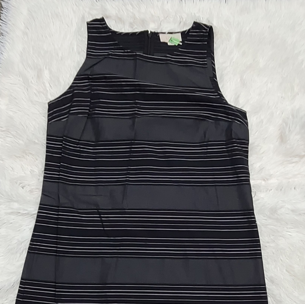 Loft dress- Worn twice - Size Medium